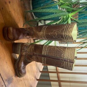 Vintage Frye Campus Longhorn Boots